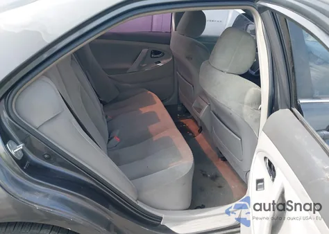 2008 Toyota Camry Le z USA, uszkodzony, nr VIN 4T4BE46K18R016255